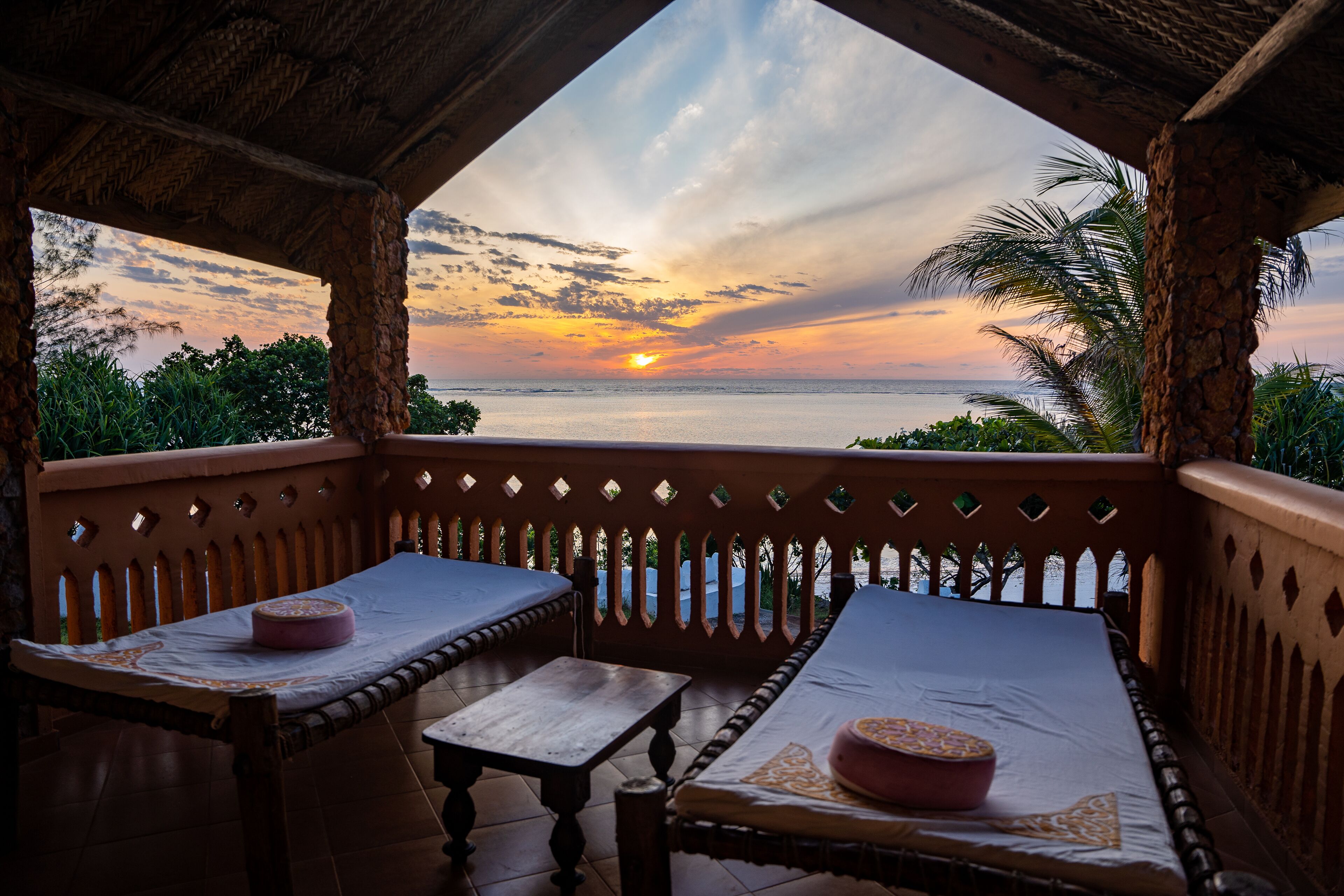 Standard Double Room, Garden View | Terrace/patio