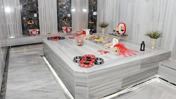 Behandlungsräume für Paare, Sauna, Dampfbad, Türkisches Bad/Hamam