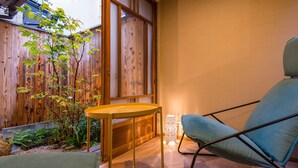 Ảnh chưa phân loại, 3 trong số 48 ảnh, nút