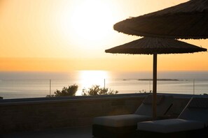 Property grounds - Actea Seaview Villa 2 Free* heated pool & 800m sea (Kissamos)