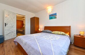 2 bedrooms, Internet