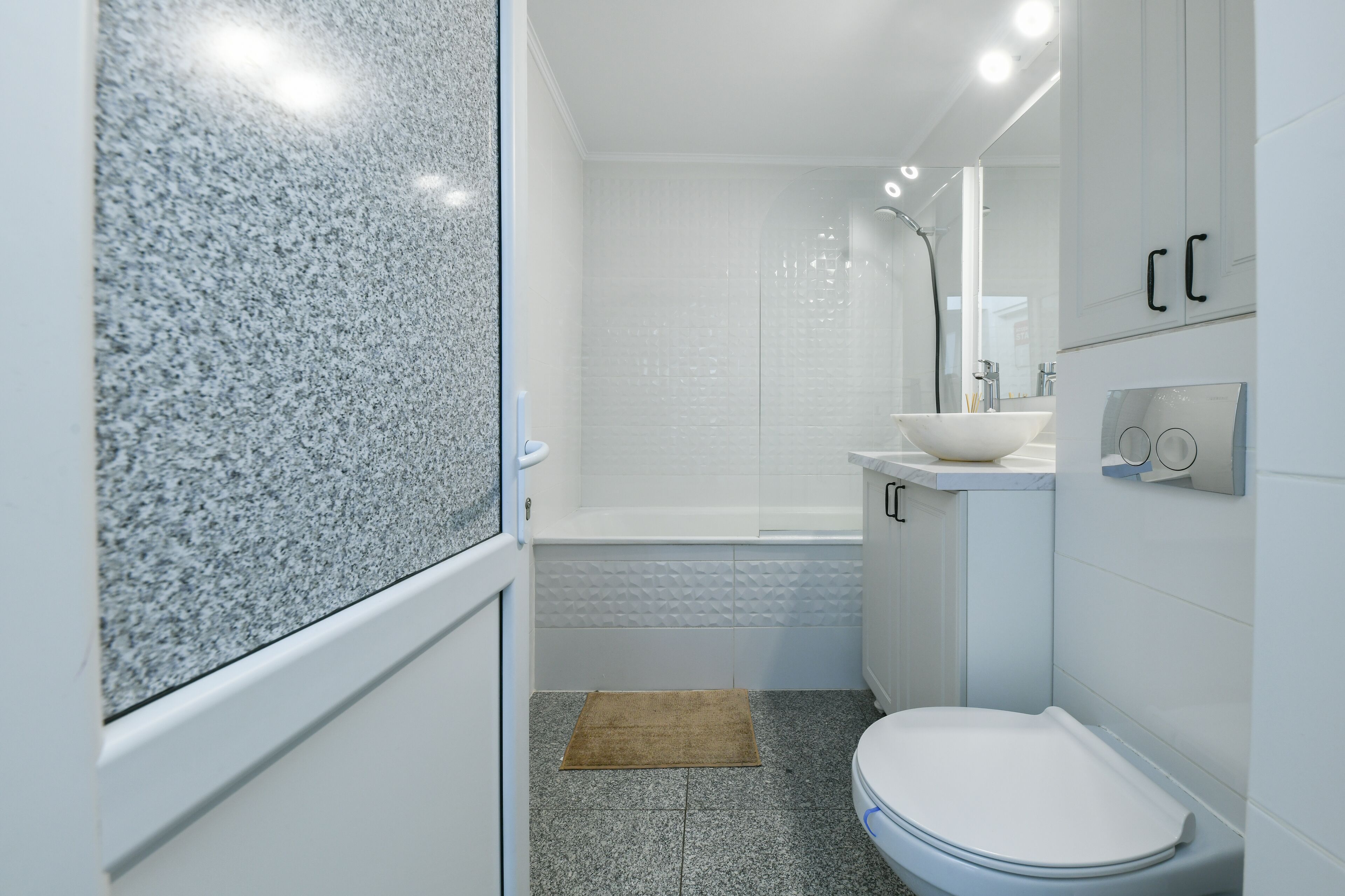 Family Apartment | Bathroom | Towels
