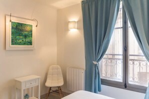 1 bedroom, travel crib, free WiFi