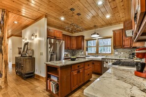 Refrigerador, horno, parrilla de estufa y lavavajillas 