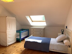 2 chambres, lit parapluie, Wi-Fi gratuit