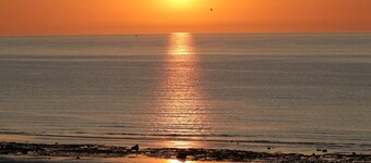 Le Phare Ouest - Quiberville SUR MER
