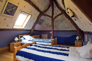 3 habitaciones, cuna de viaje y wifi gratis 