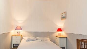 2 camere, culla da viaggio, Wi-Fi gratuito