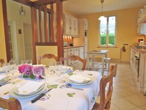 Dining - Les Hortensias - Criquetot L'esneval (CRIQUETOT L'ESNEVAL)