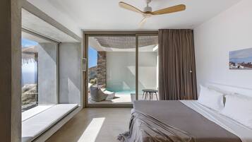 Studio Suite | Egyptian cotton sheets, premium bedding, minibar, in-room safe