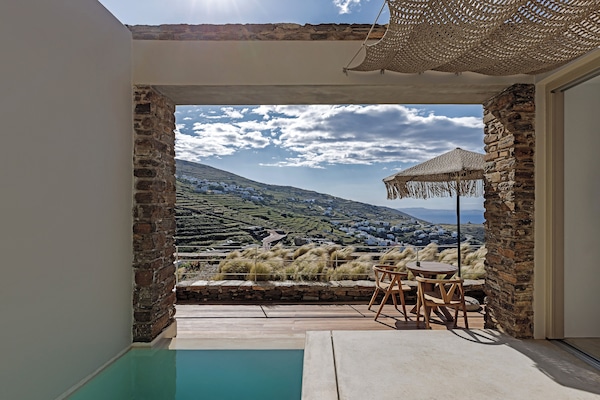 Superior Room | View from room