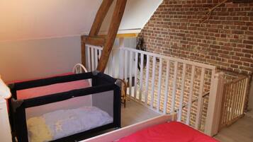 1 chambre, lit parapluie