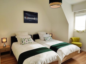 3 chambres, lit de bébé portatif, accès au Wi-Fi (inclus)
