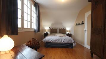 3 slaapkamers, reisbedje, gratis wifi