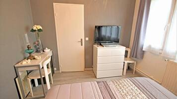 1 chambre, lit parapluie, Wi-Fi gratuit