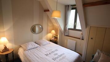 6 slaapkamers, reisbedje, gratis wifi