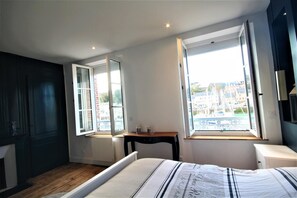 4 Schlafzimmer, Reisekinderbett, kostenloses WLAN