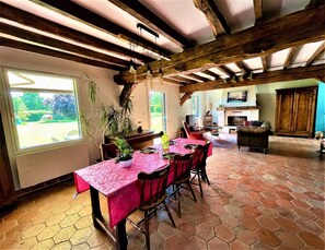 Interior - Le Clos de la Muette (ISNEAUVILLE)