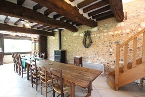 Dining - L'ancien Pressoir de Tancarbot (LA CERLANGUE)