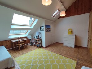 3 bedrooms, travel crib, free WiFi - Neshama - Fecamp - City Break (FECAMP)
