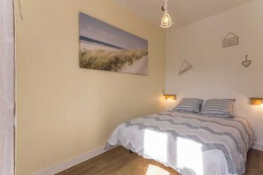 2 soverom, reiseseng for barn og wi-fi (inkludert)