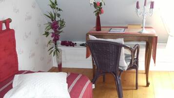 1 chambre, lit parapluie, Wi-Fi gratuit