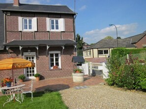 Outdoor dining - La Forêt Verte - Isneauville (ISNEAUVILLE)