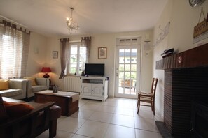 TV - La Forêt Verte - Isneauville (ISNEAUVILLE)