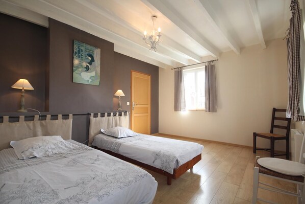 2 bedrooms, travel cot, free WiFi - La Forêt Verte - Isneauville (ISNEAUVILLE)