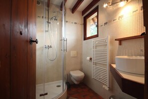 Shower - Le Brotonne Seine - Notre Dame DE Bliquetuit (NOTRE DAME DE BLIQUETUIT)