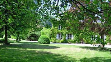 Enceinte de lâhĂ©bergement