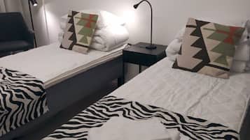4 bedrooms, iron/ironing board, free WiFi