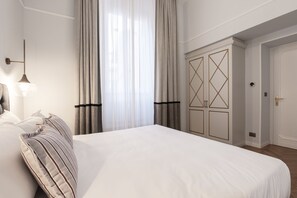 Family Apartment | In-room safe, desk, free WiFi, bed sheets - Be Mate Piazza Navona (Rome)