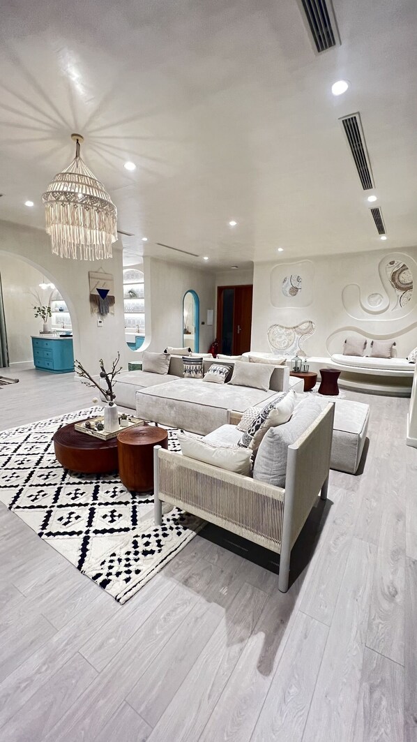 Villa | Living area