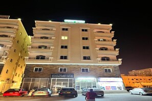 Front of property - Super OYO 144 Al Tawasi Furnished Apartments (Salalah)