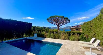 Charmante Villa à proximité des plages et du village de St-Tropez