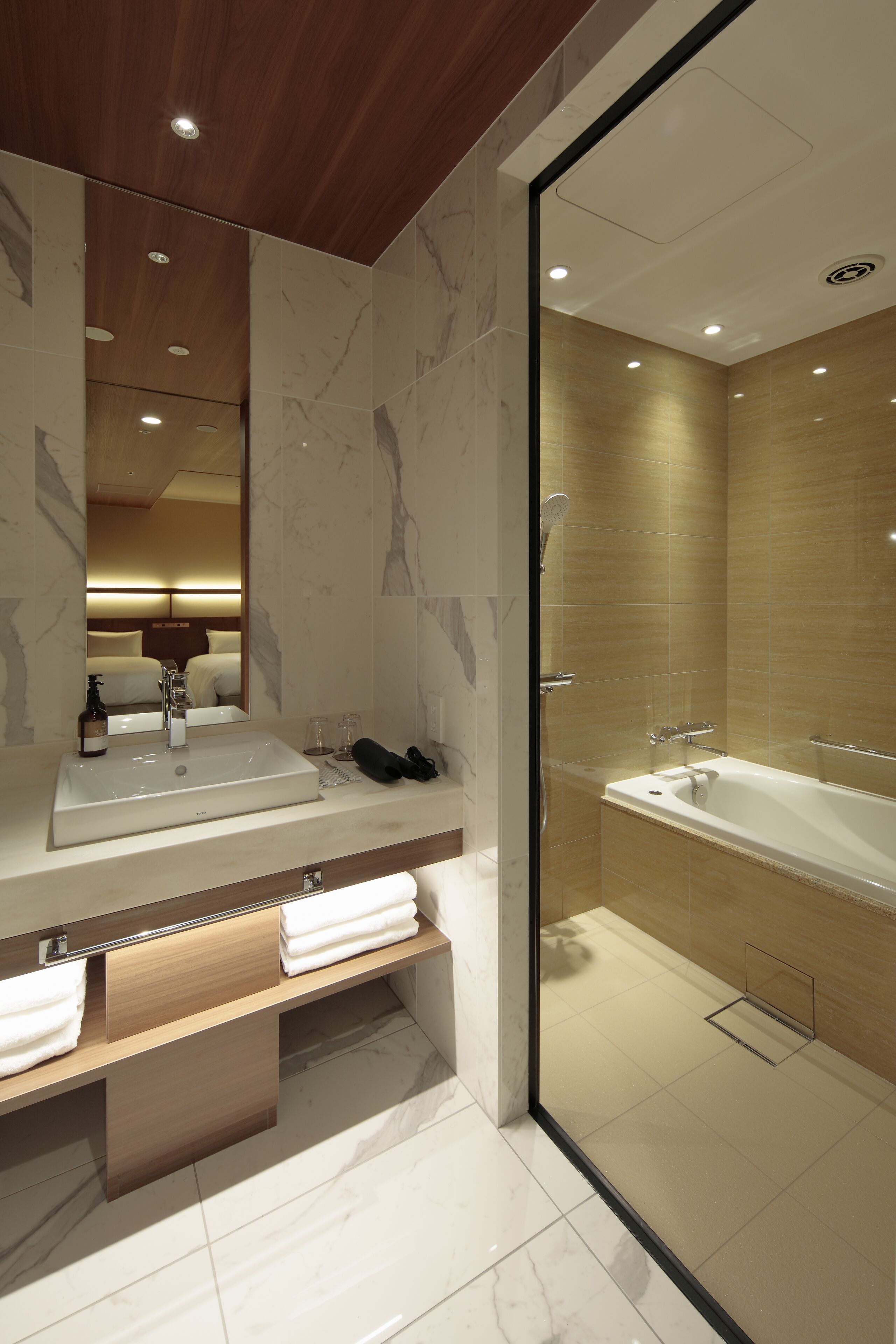 Photo - Candeo Hotels Osaka Shinsaibashi