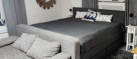 1 quarto, berço de viagem, Wi-Fi de cortesia, roupa de cama