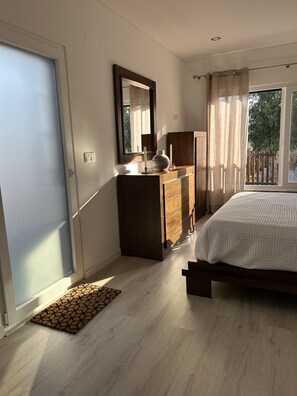 3 chambres, fer et planche Ă repasser, Wi-Fi gratuit, draps fournis