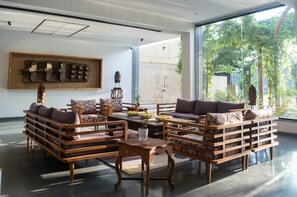 Zona de estar del vestíbulo