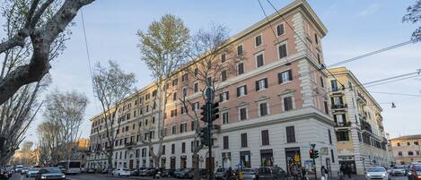 Facciata della struttura