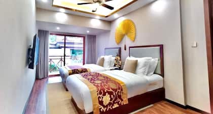 Melsweldon Laos Hotel