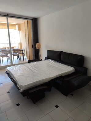 Interior - Stylish and sunny apartment a few steps from the main beach. 2 Pool complex (Calpe)