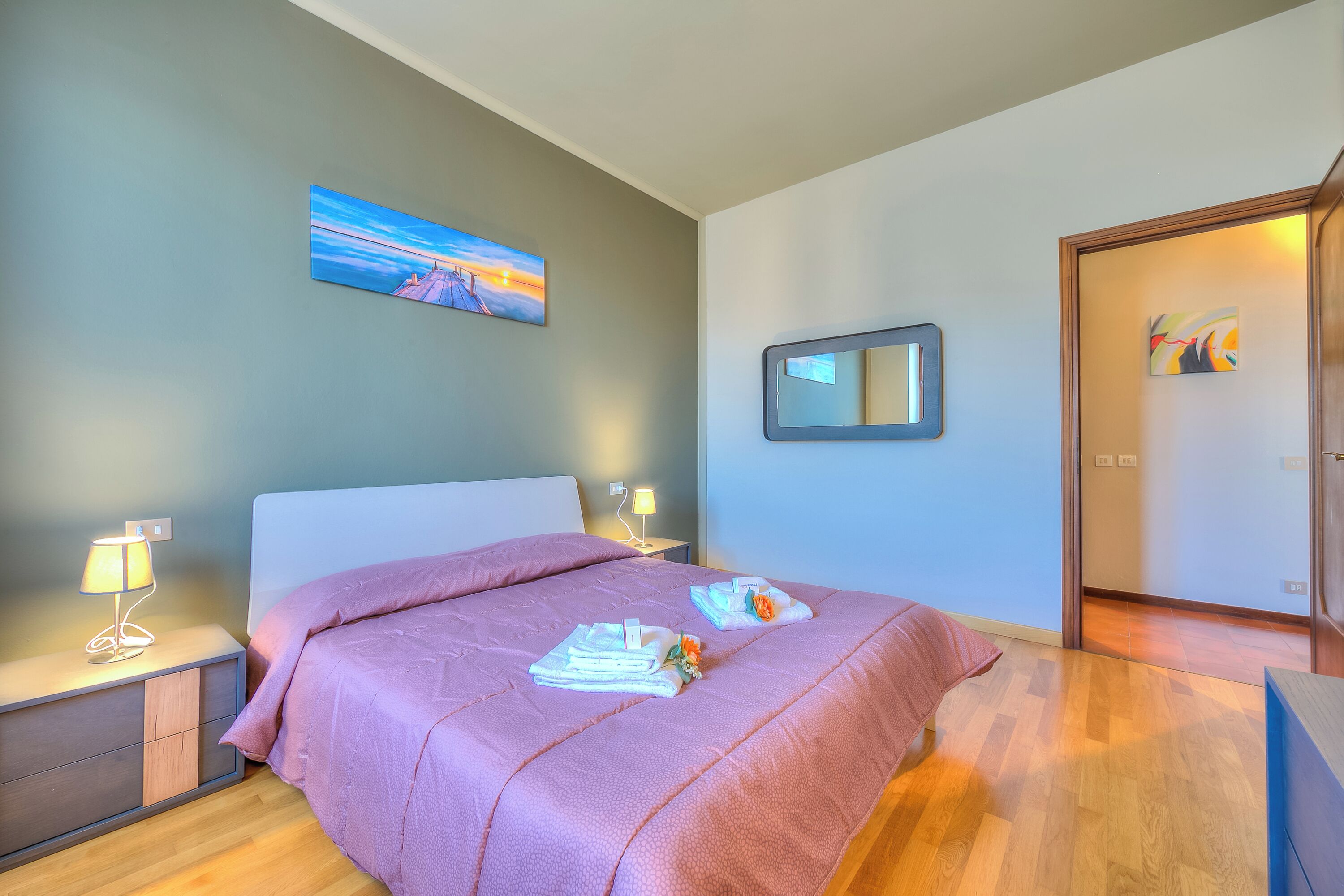 2 bedrooms, in-room safe, laptop workspace, iron/ironing board