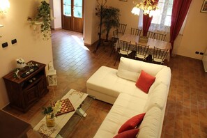 Living area - Agriturismo La Locanda del Cardinale (Camporgiano)