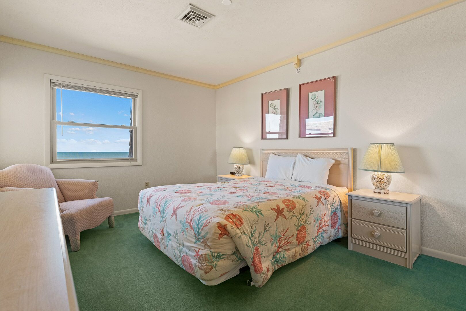 Oceanfront 3 Bedroom Condo At Golden Strand E3 - Kitty Hawk, NC