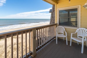 Property grounds - Oceanfront 3 Bedroom Condo at Golden Strand E3 (Kill Devil Hills)