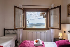 5 Schlafzimmer, Bügeleisen/Bügelbrett, Reisekinderbett, kostenloses WLAN