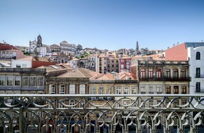 View from room - Mouzinho 160 (Porto)