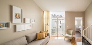 Leilighet – city | Individuelt dekorert, individuelt innredet og skrivebord